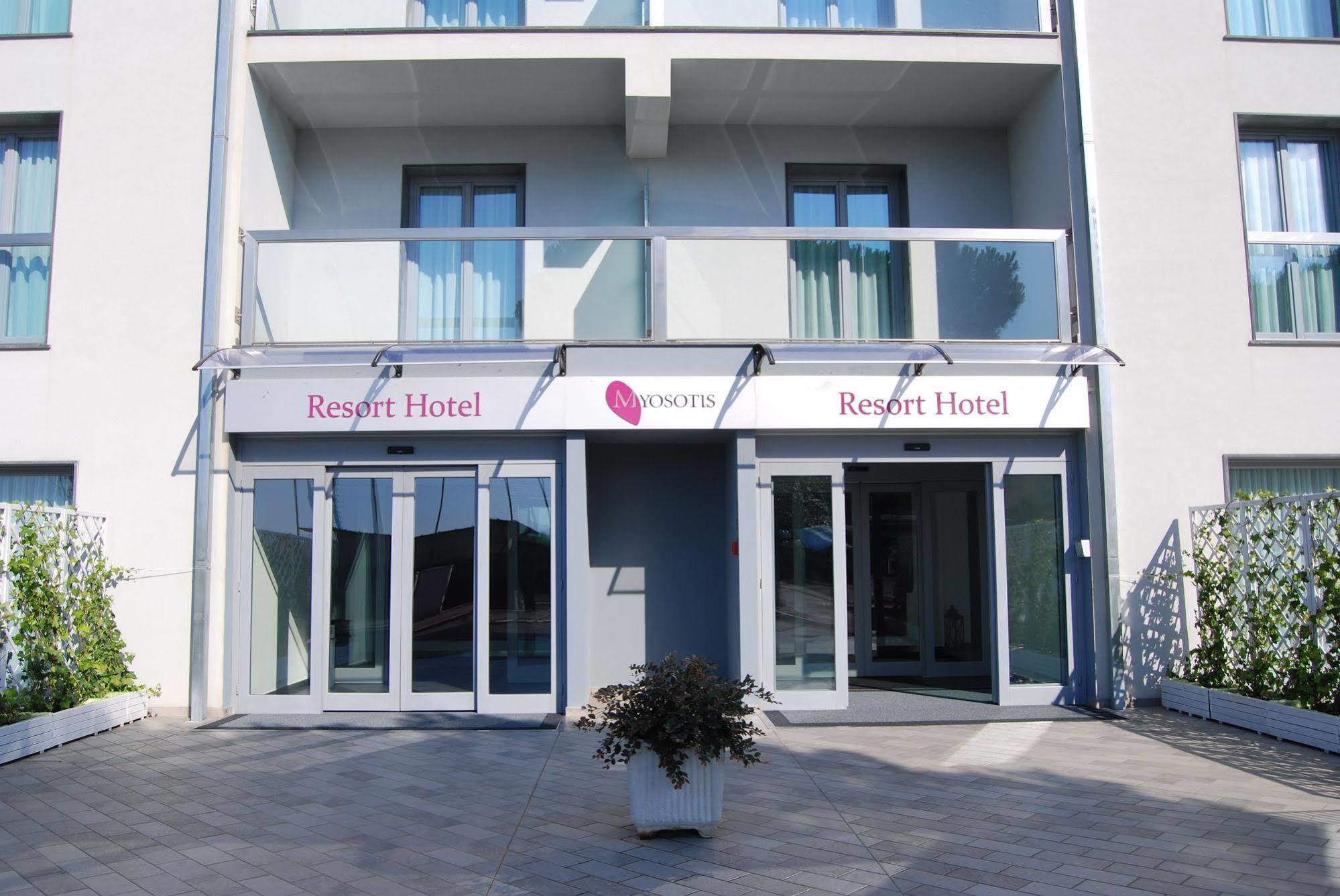 Maestrale Resort Hotel - Grosseto Exterior foto